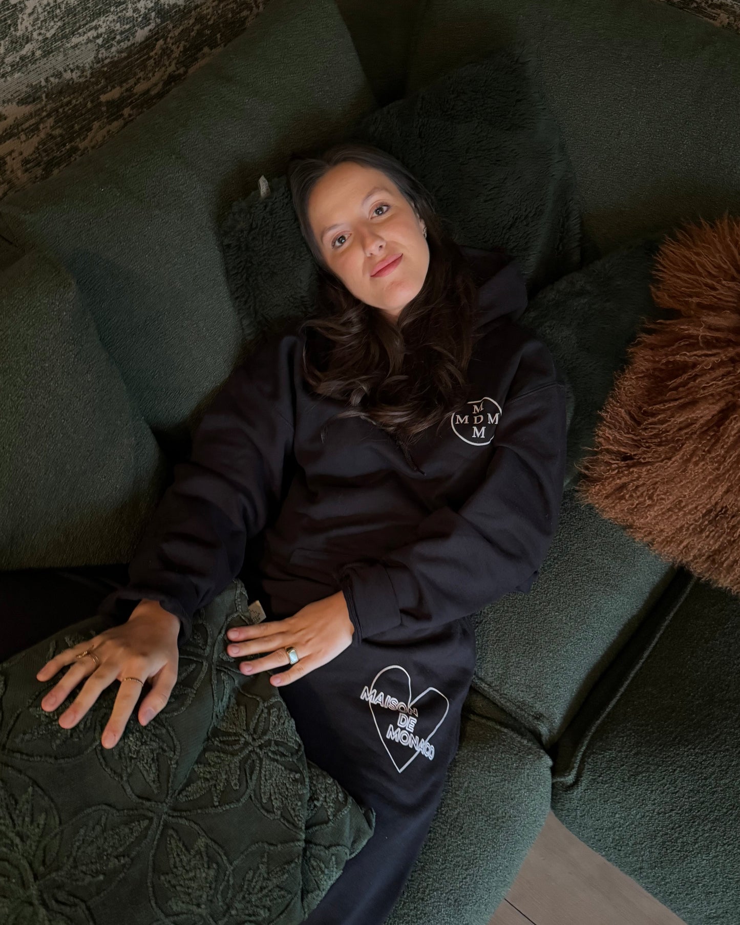 The black Amore sweatpants