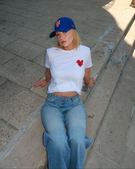 The basic/slimfit Amore t-shirt