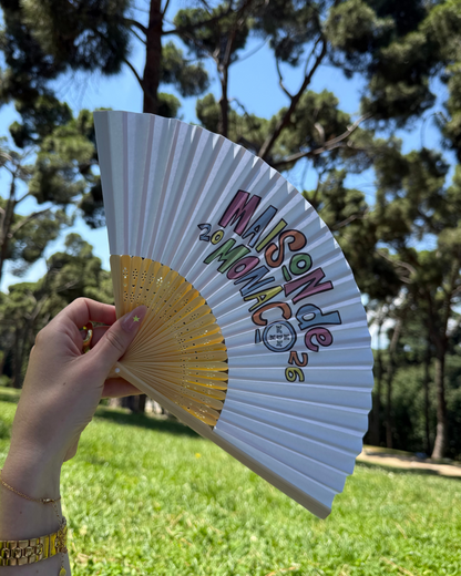 The summer t-shirt + hand fan