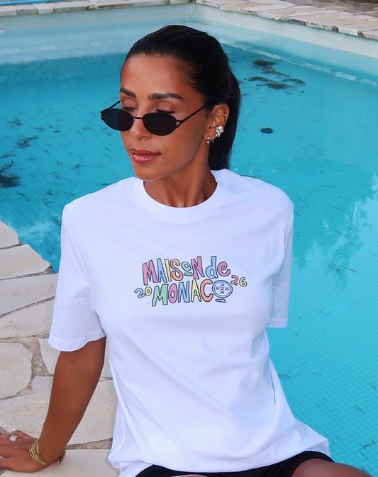 The summer t-shirt + hand fan